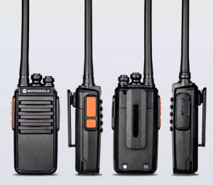 So sánh & hướng dẫn mua bộ đàm Motorola UZ28 – Có nên mua không?