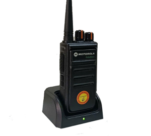 Máy Bộ Đàm Motorola XiR -P8200 Chính Hãng – Âm Thanh Rõ Nét, Sóng Mạnh, Bền Bỉ