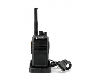 Bộ Đàm Motorola UZ-28 Chính Hãng – Âm Thanh Rõ, Pin Lâu, Khoảng Cách Xa